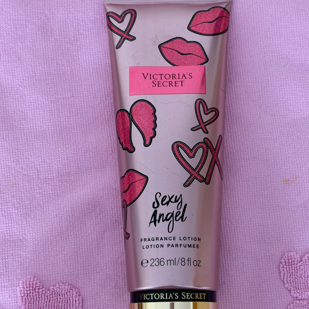 Victoria's Secret Sexy Angel Fragrance Lotion - Pink